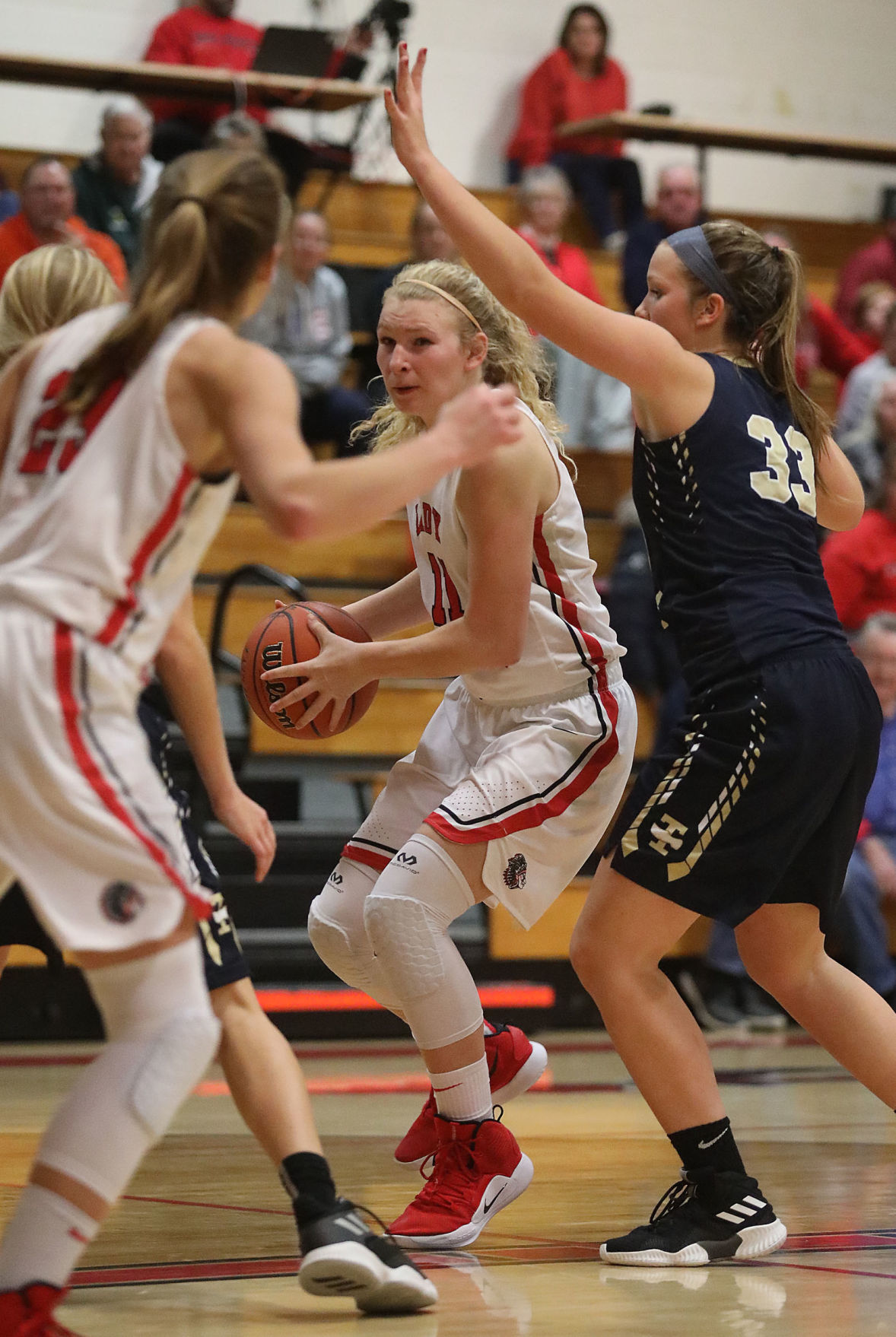 Sullivan vs Teutopolis girls basketball 27 11.26.18.jpg